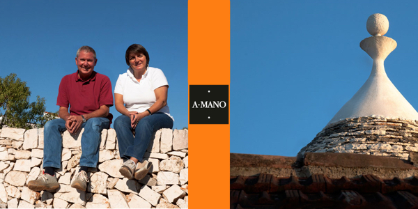 A mano Kellereibild mit Elisabetta und einem Antiken Trulli